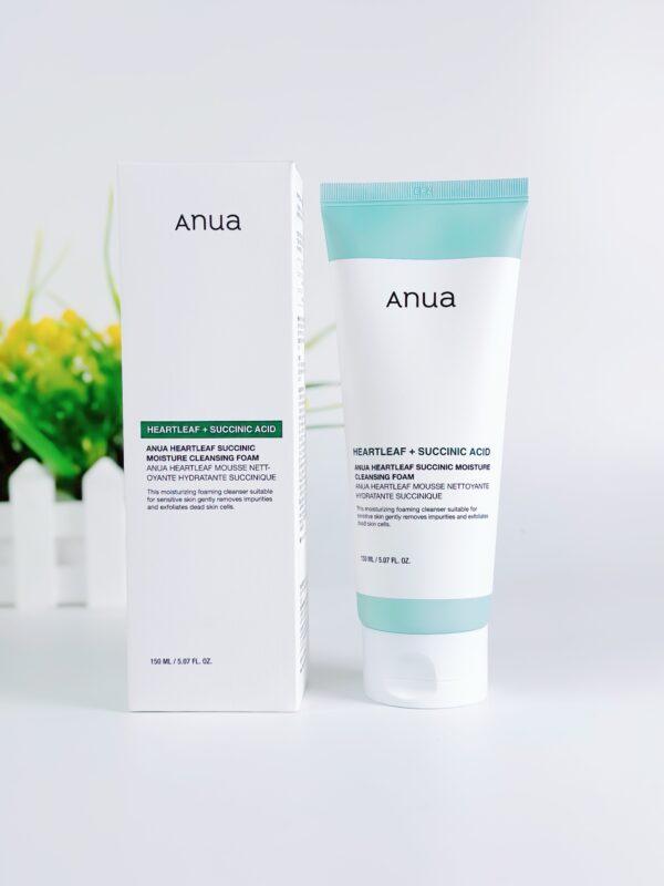 img_6543 ANUA Heartleaf + Succinic Moisture Cleansing Foam 150Ml