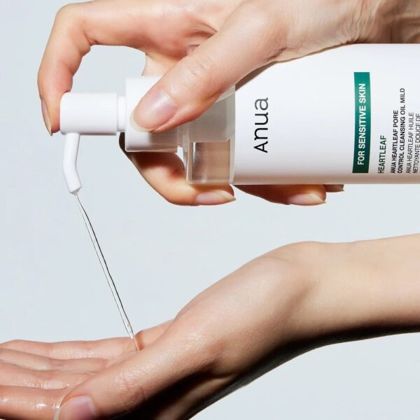 anua-heartleaf-pore-control-cleansing-oil-mild-200ml-4-min ANUA HEARTLEAF PORE CONTROL CLEANSING OIL MILD 200ML