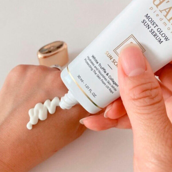 D'ALBA MOIST GLOWSUN CREAM