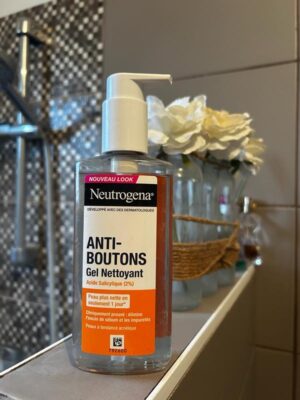 Neutrogena Anti-Boutons Gel Nettoyant Salicylic Acid 2%